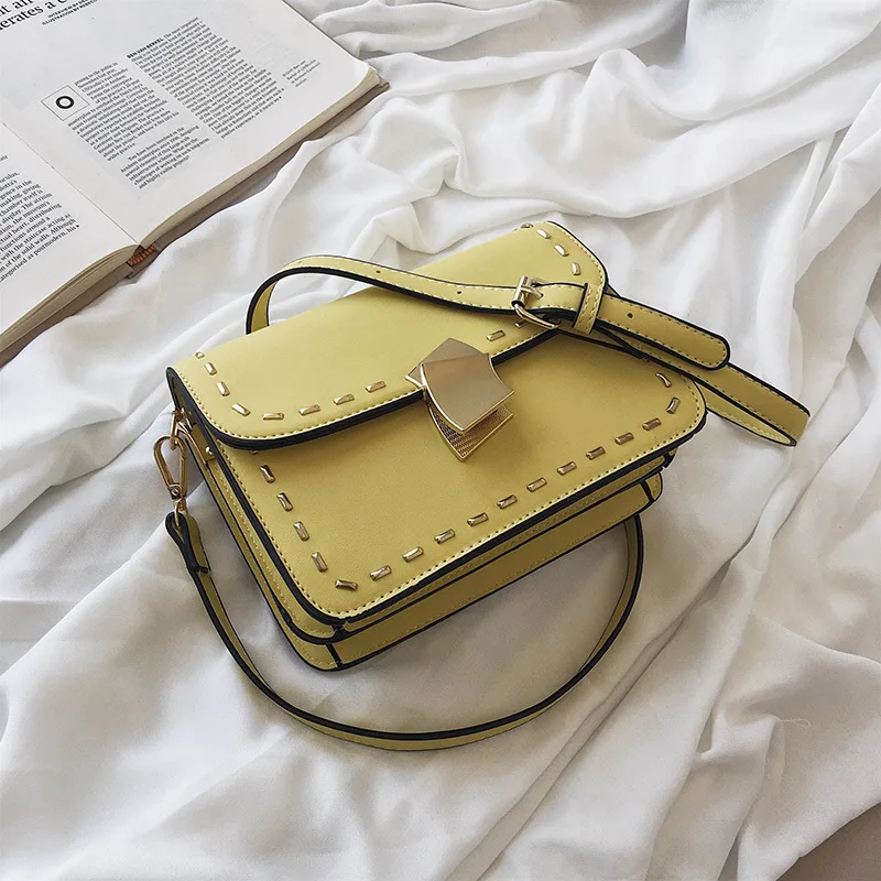 Summer New Texture Bag Female 2019 New Korean Version Of The Wild Shoulder Slung Fashion Chain Texture Small Square Bag
Summer New Texture Bag Female 2019 New Korean Version Of The Wild Shoulder Slung Fashion Chain Texture Small Square Bag