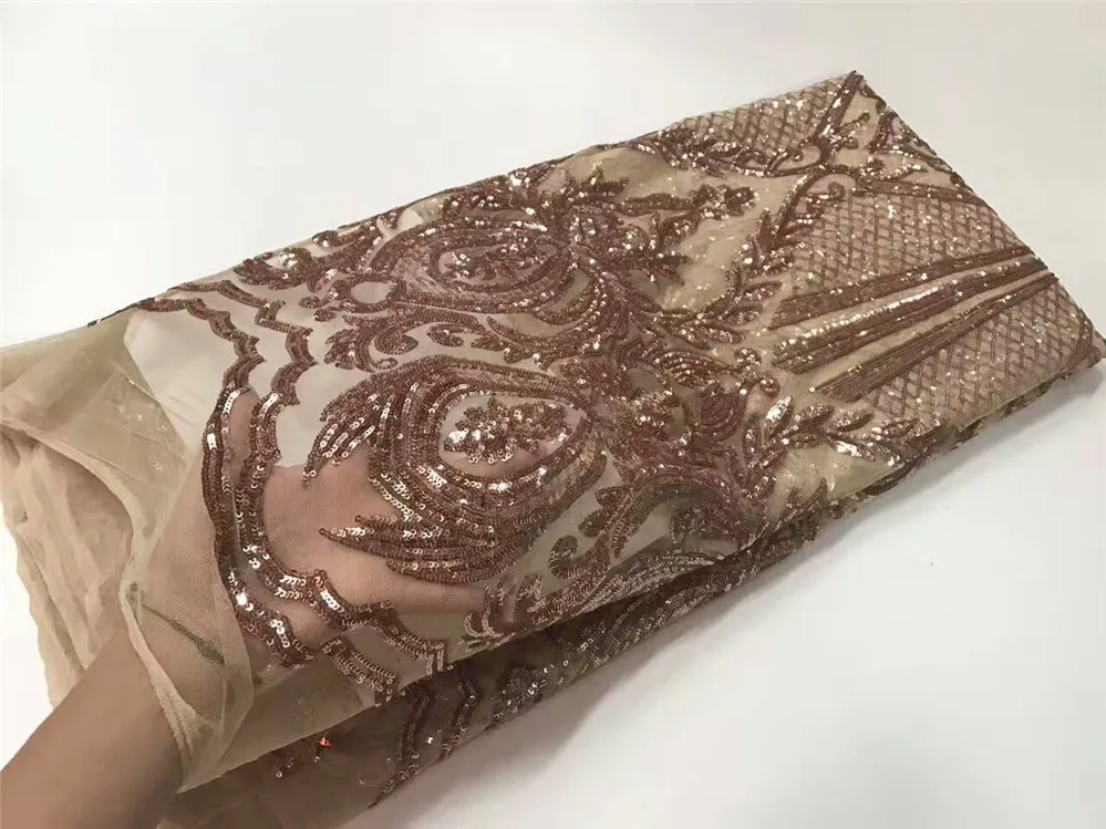 Unique design type fabric/mesh sequins fabrics/french net lace fabric in champagne color
Unique design type fabric/mesh sequins fabrics/french net lace fabric in champagne color