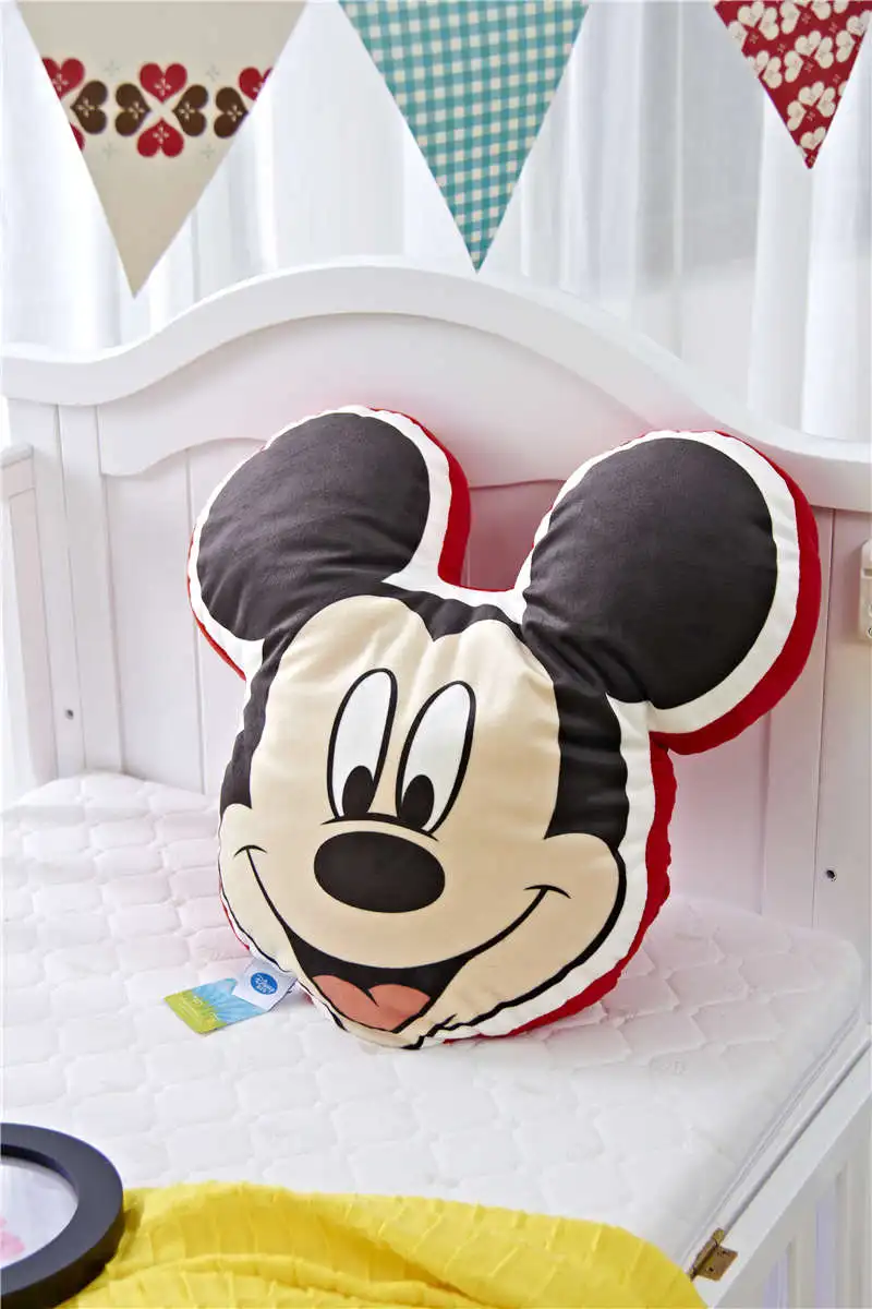 Disney Cartoon Mickey Mouse Head Decorative pillow for Kids Bedroom Decoration Boy's back cushion Children's Gift 50*30 Bedding
Disney Cartoon Mickey Mouse Head Decorative pillow for Kids Bedroom Decoration Boy's back cushion Children's Gift 50*30 Bedding