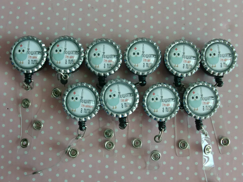 Flat Cap with Expoy for Student Nurse Owl Hoot Retractable Name Badge Holder Reel 10pcs/lot
Flat Cap with Expoy for Student Nurse Owl Hoot Retractable Name Badge Holder Reel 10pcs/lot