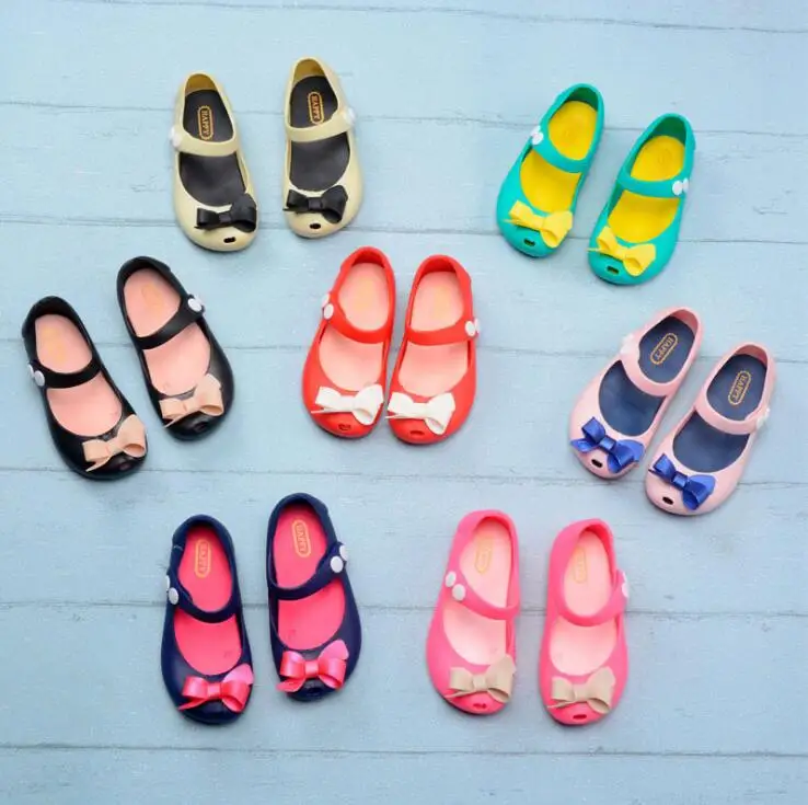 New Mini Girls sandals Butterfly Jelly Shoes Butterfly Knot Shoes Crystal Jelly Sandals Children Shoes Fish Head Shoes
New Mini Girls sandals Butterfly Jelly Shoes Butterfly Knot Shoes Crystal Jelly Sandals Children Shoes Fish Head Shoes