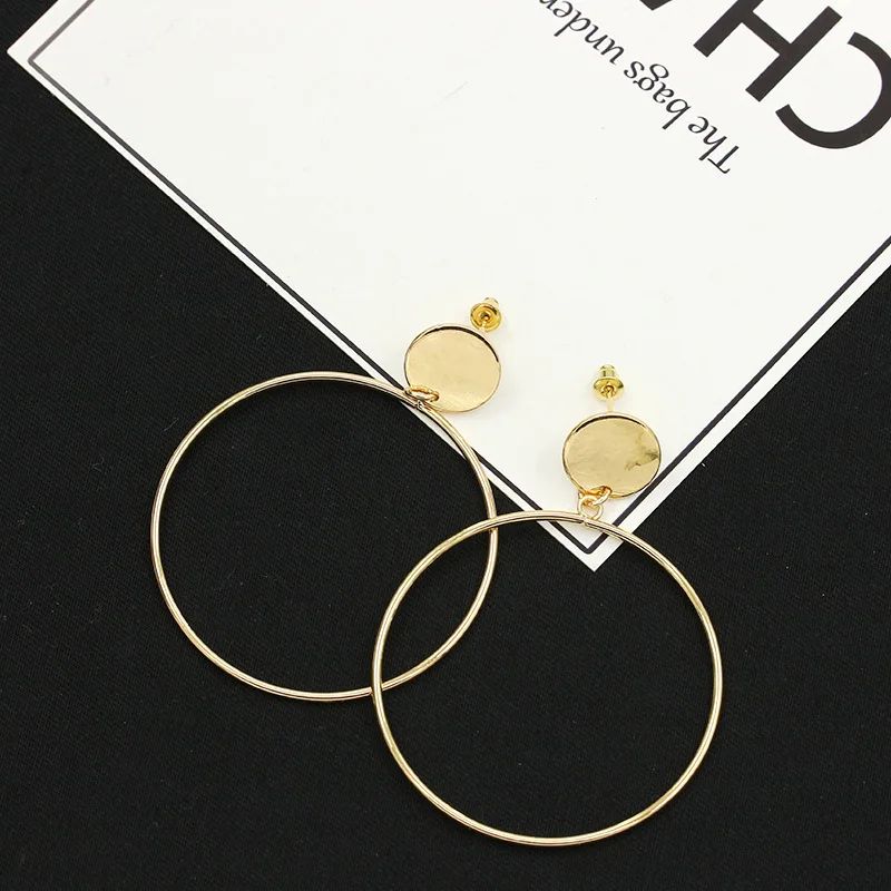 Hot Earings Fashion Jewelry Fashion Style Vintage Ear Female Earrings Trendy Style Unique Designed
Hot Earings Fashion Jewelry Fashion Style Vintage Ear Female Earrings Trendy Style Unique Designed