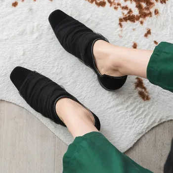 MLJUESE 2019 women flats Soft Kid Suede square toe slip on flats shoes spring autumn comfortable casual shoes party size 34-40
MLJUESE 2019 women flats Soft Kid Suede square toe slip on flats shoes spring autumn comfortable casual shoes party size 34-40