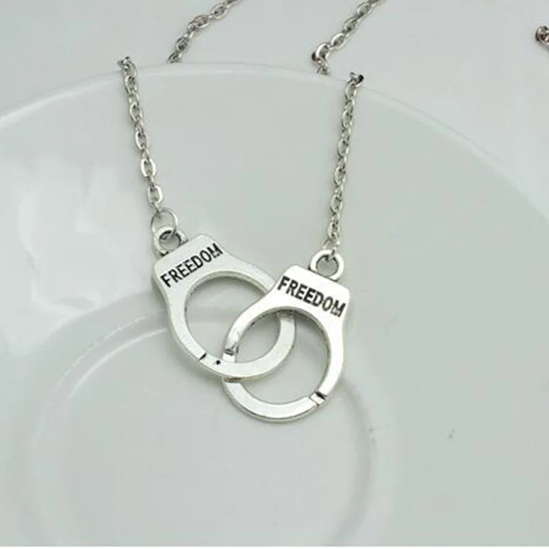 Фото Новые модные ювелирные изделия наручники чокер ожерелье с подвеской для