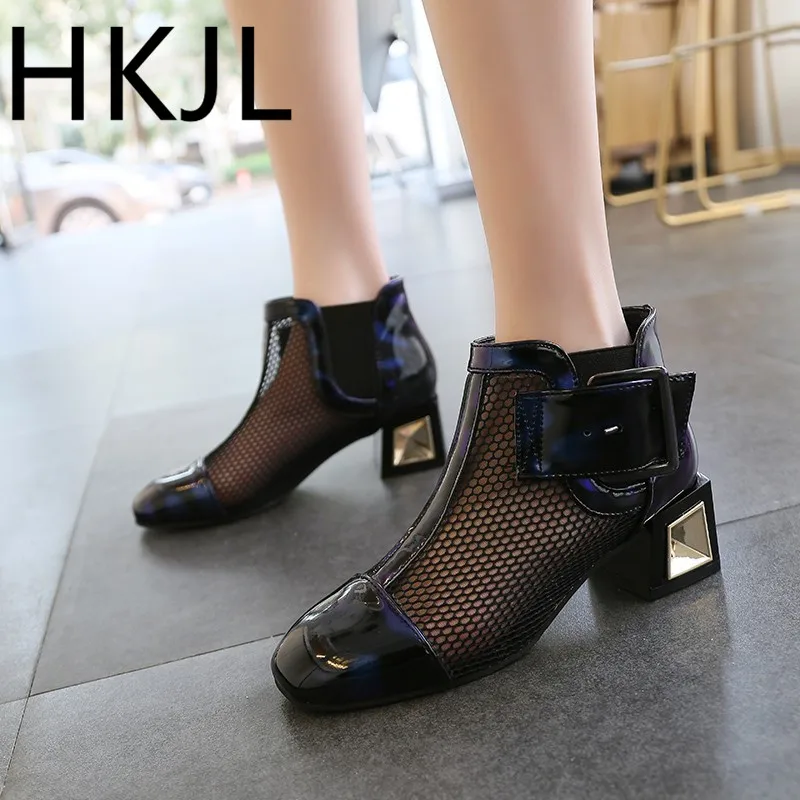 HKJL Spring 2019 new hollow sandal coarse heel mesh gauze women's shoes with versatile heel summer Roman cool boots A828
HKJL Spring 2019 new hollow sandal coarse heel mesh gauze women's shoes with versatile heel summer Roman cool boots A828