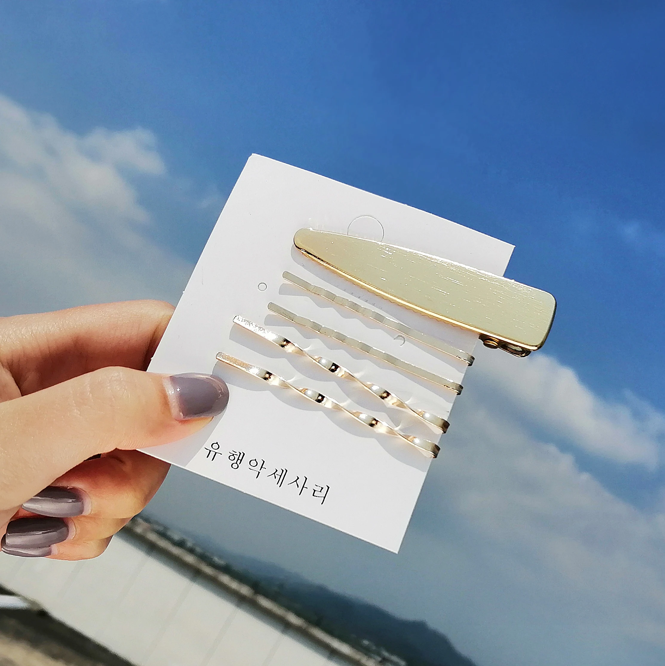 Fashion 9 Styles Women Korean Pearl Imitation Beads Hair Clip Barrette Stick Hairpin Hair Styling Accessories handmade For Girls
Fashion 9 Styles Women Korean Pearl Imitation Beads Hair Clip Barrette Stick Hairpin Hair Styling Accessories handmade For Girls