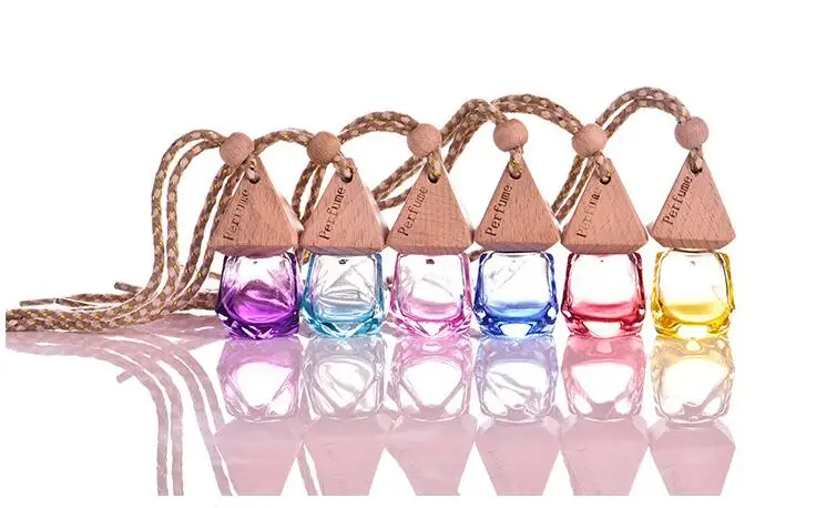 Free shipping 6 ml Mixed color Car hang decoration glass essence oil Perfume bottle Hang rope empty bottle
Free shipping 6 ml Mixed color Car hang decoration glass essence oil Perfume bottle Hang rope empty bottle