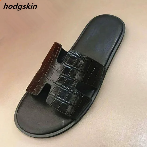 2019 Genuine Leather Suede Flats Men Sandals Slipper Zapatos Hombre Men Shoes Slippers Gladiator Sandalias Slides
2019 Genuine Leather Suede Flats Men Sandals Slipper Zapatos Hombre Men Shoes Slippers Gladiator Sandalias Slides