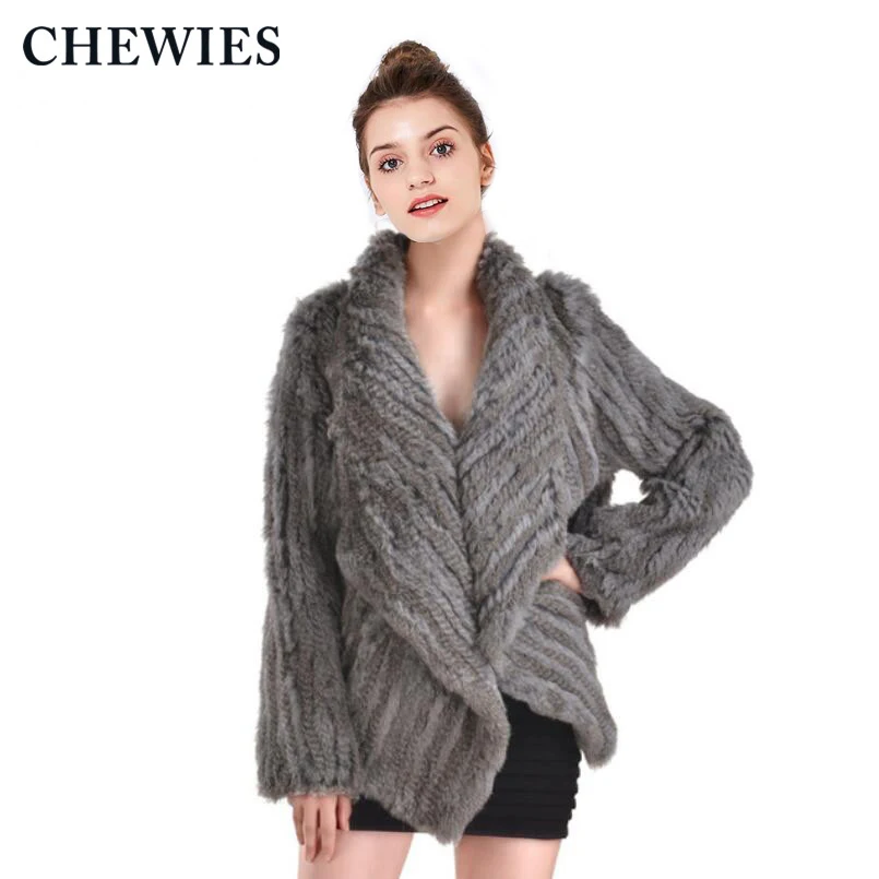 CHEWIES Women Knitted Rex Rabbit Fur Coat Winter Natural Genuine Fur Jacket With Pockets Factory Outlet Wholesal 2018 New Store
CHEWIES Women Knitted Rex Rabbit Fur Coat Winter Natural Genuine Fur Jacket With Pockets Factory Outlet Wholesal 2018 New Store