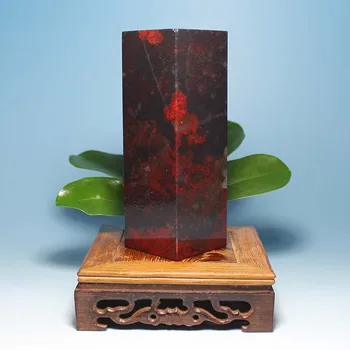 Guilin natural soapstone big black stamp seal red jasper jade ornaments business gifts original stone
Guilin natural soapstone big black stamp seal red jasper jade ornaments business gifts original stone