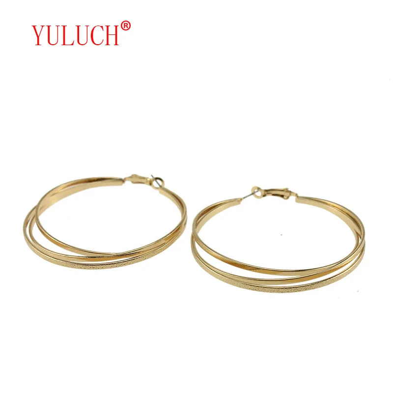 Popular design fashion personality woman jewelry beautifully carved pattern 3 layer round exaggerated pendant earrings
Popular design fashion personality woman jewelry beautifully carved pattern 3 layer round exaggerated pendant earrings