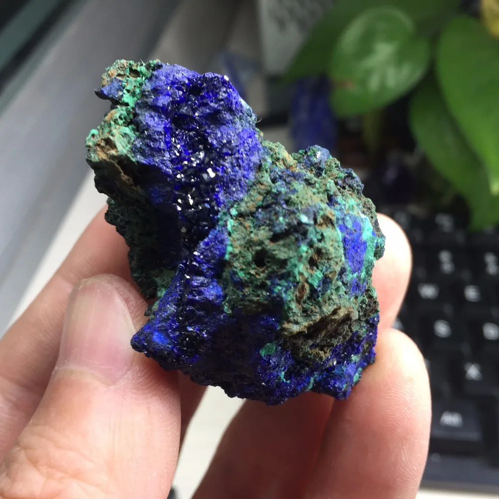 69g Natural Chessylite Material Specimen Azurite Geode Bule and Green Healing Stone Reiki Decor Home Ornaments #BH1105
69g Natural Chessylite Material Specimen Azurite Geode Bule and Green Healing Stone Reiki Decor Home Ornaments #BH1105