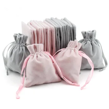 5pcs/lot Pink/Gray Color Velvet Drawstring Bags 10x8cm Wedding Partty Candy Gift Bags Jewelry Storage Packaging Bags Supplier
5pcs/lot Pink/Gray Color Velvet Drawstring Bags 10x8cm Wedding Partty Candy Gift Bags Jewelry Storage Packaging Bags Supplier