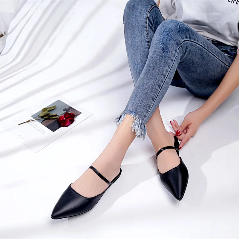 Women Pointed Toe Shallow Square Heel Sandals Shoes PU Leather Casual Footwear Ladies Low Heels Party Wedding Shoes 35-40
Women Pointed Toe Shallow Square Heel Sandals Shoes PU Leather Casual Footwear Ladies Low Heels Party Wedding Shoes 35-40