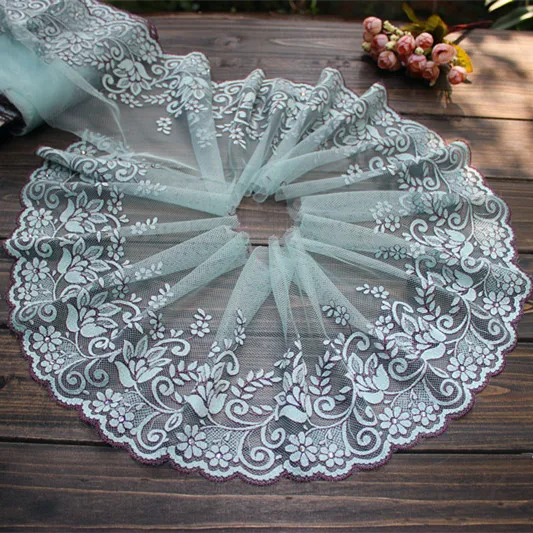 19.5cm or 7.677inch wide -3yards/lot Ironed Crystal Stones Mint Green Embroidered Floral Tulle Lace Trim ~Gorgeous Beauty~
19.5cm or 7.677inch wide -3yards/lot Ironed Crystal Stones Mint Green Embroidered Floral Tulle Lace Trim ~Gorgeous Beauty~