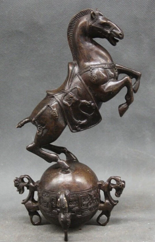 9" Marked Chinese bronze Folk Zodiac Year success Horse On Dragon Durm statue D0317
9" Marked Chinese bronze Folk Zodiac Year success Horse On Dragon Durm statue D0317