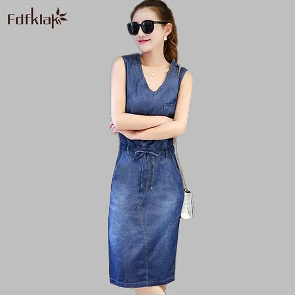 vestidos femenino plus size women denim dress sleeveless sexy v-neck summer dress slim ladies jeans dresses XXL XXXL A766
vestidos femenino plus size women denim dress sleeveless sexy v-neck summer dress slim ladies jeans dresses XXL XXXL A766