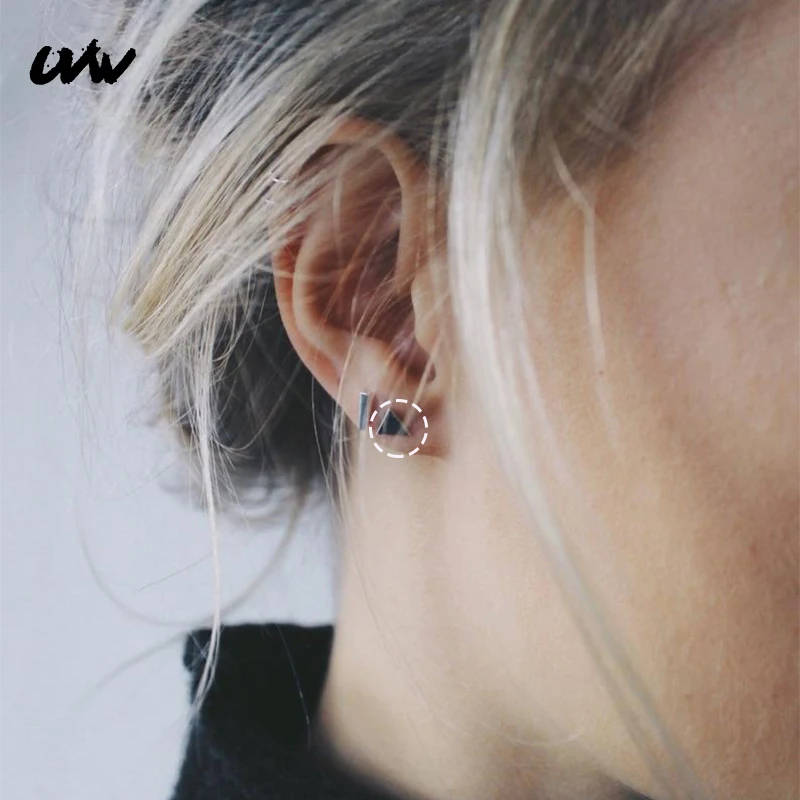 UVW048 2pc Trendy Tiny Stainless Steel Triangle Stud Earrings Geometric Helix Tragus Piercing Body Jewelry Women Accessories
UVW048 2pc Trendy Tiny Stainless Steel Triangle Stud Earrings Geometric Helix Tragus Piercing Body Jewelry Women Accessories