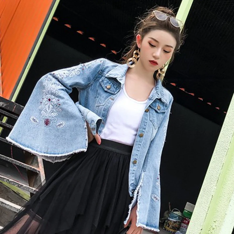 SexeMara fashion The New embroidery Split Bell sleeve Slim fit Wild Denim jacket free shipping
SexeMara fashion The New embroidery Split Bell sleeve Slim fit Wild Denim jacket free shipping