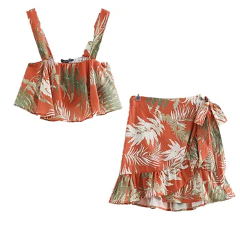 Set Female 2018 Summer New Elegant Fashion Flower Printing Short Strap Jacket + High Waist Skirt Temperament Casual Two-piece
Set Female 2018 Summer New Elegant Fashion Flower Printing Short Strap Jacket + High Waist Skirt Temperament Casual Two-piece