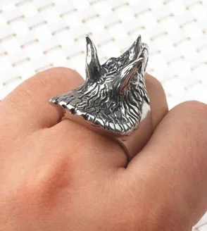 Anti-body ring anti-body trigger death squad tiger titanium steel weapon darkware broken window domineering man ring
Anti-body ring anti-body trigger death squad tiger titanium steel weapon darkware broken window domineering man ring