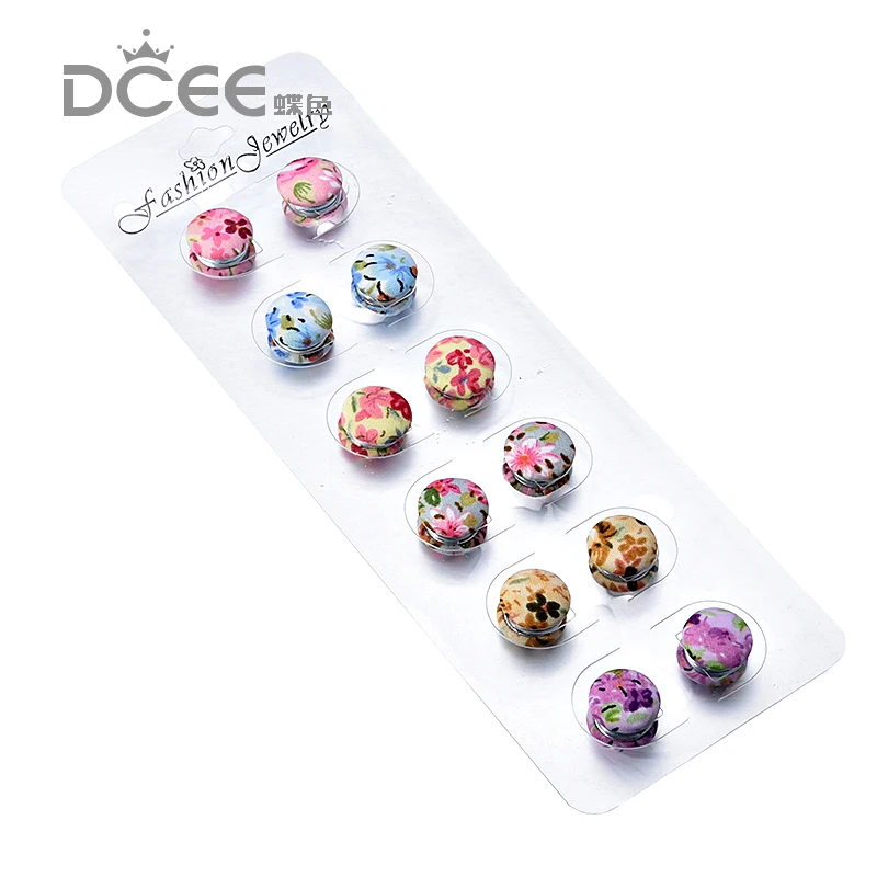 6pcs fabric Magnet Brooch Random Mix Luxury Crystal Muslim Brooches Hijab Pin Inlay Hijab Accessories Scarf Buckle
6pcs fabric Magnet Brooch Random Mix Luxury Crystal Muslim Brooches Hijab Pin Inlay Hijab Accessories Scarf Buckle