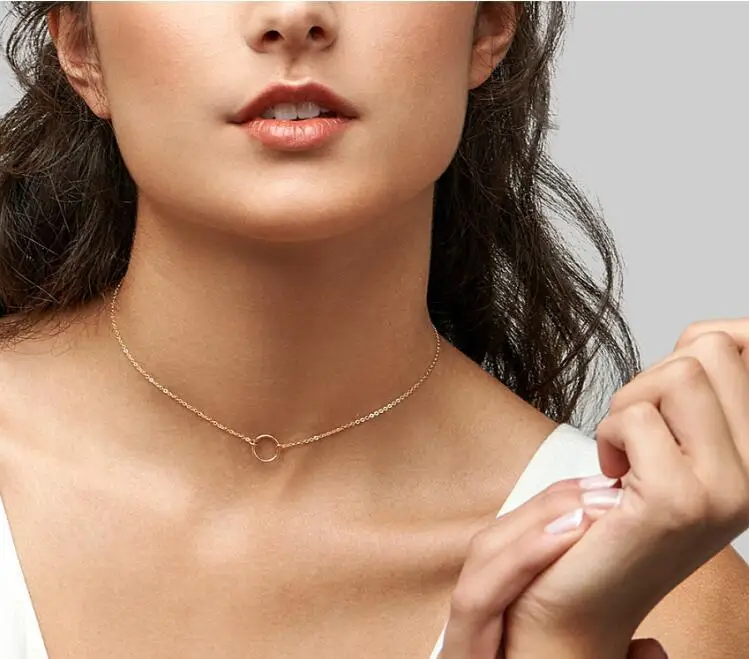 CJZBLXLX03983 Ladies new circle clavicle chain round shape foreign trade new European and American necklace
CJZBLXLX03983 Ladies new circle clavicle chain round shape foreign trade new European and American necklace