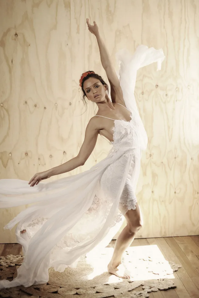 Fast delivery gelinlik Arabic Lace Bohemian beach wedding dresses V neck see through elbise wedding dress 2015(YASA-772)
Fast delivery gelinlik Arabic Lace Bohemian beach wedding dresses V neck see through elbise wedding dress 2015(YASA-772)