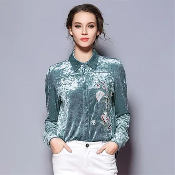 Fashion Women embroidery Square Collar Shirt Long Sleeve Velvet Shirt Femininas Button Blue Feminine Blouses Ladies Tops
Fashion Women embroidery Square Collar Shirt Long Sleeve Velvet Shirt Femininas Button Blue Feminine Blouses Ladies Tops