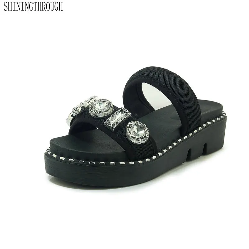 Plus Size 34-43 Hot New Summer Woman Beach Slippers Sandals Casual Clogs Sandalias Women Slip on Flip Flop Shoes
Plus Size 34-43 Hot New Summer Woman Beach Slippers Sandals Casual Clogs Sandalias Women Slip on Flip Flop Shoes