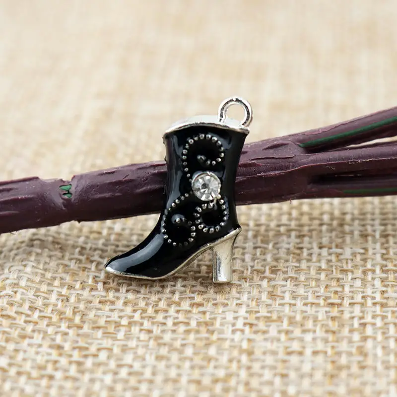 10Pcs/lot Black Boots Metal Charms 16x20mm Silver Tone Plated Floating Pendant For Jewelry Making Craft DIY Beads Materials
10Pcs/lot Black Boots Metal Charms 16x20mm Silver Tone Plated Floating Pendant For Jewelry Making Craft DIY Beads Materials