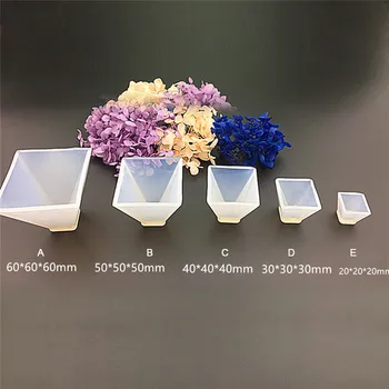 1 Pcs Transparent Pyramid Silicone Jewelry Mould DIY Resin Decorative Craft Jewelry Making Resin Molds
1 Pcs Transparent Pyramid Silicone Jewelry Mould DIY Resin Decorative Craft Jewelry Making Resin Molds