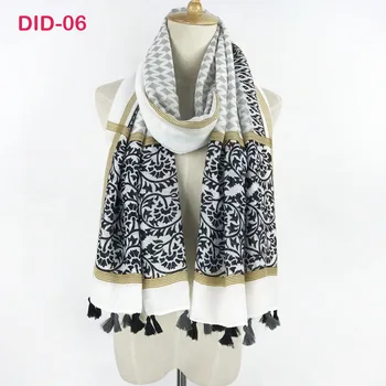 Gorgesonline 2018 Design Women Fashion Tassel Scarf Beautiful Printed Shawl Soft Cotton Beach Scarf Wraps Muslim Head Scarf
Gorgesonline 2018 Design Women Fashion Tassel Scarf Beautiful Printed Shawl Soft Cotton Beach Scarf Wraps Muslim Head Scarf