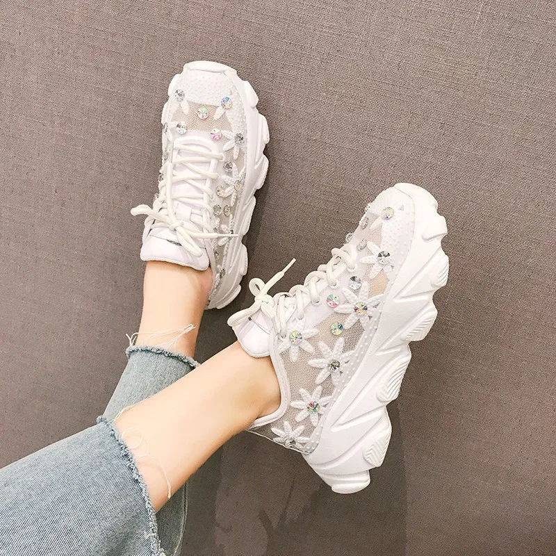 2019 Spring New Fashion Women Casual Shoes Comfortable Breathable Print Crystal Vulcanized Shoes Wild Woman Sneakers
2019 Spring New Fashion Women Casual Shoes Comfortable Breathable Print Crystal Vulcanized Shoes Wild Woman Sneakers