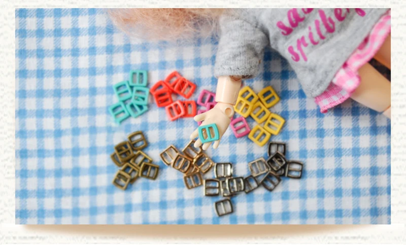 30PCS/lot 3MM Mini Buckles for DIY Making bjd blyth Dolls clothes belts shoes buckle Ultra-mini Dolls accessories
30PCS/lot 3MM Mini Buckles for DIY Making bjd blyth Dolls clothes belts shoes buckle Ultra-mini Dolls accessories