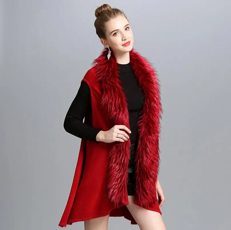 2019 Europe autumn winter Knitted vest women fashion Faux fox fur collar knit cardigan sleeveless Cardigan shawl coat w699 |
