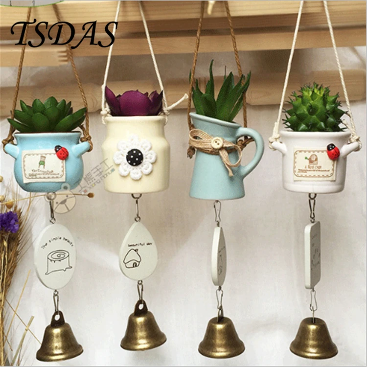 Creative Ceramic Pendant Succulents Plants Campanula Wind Chime Chapel Bells Wind Chimes Tourist Souvenir Craft
Creative Ceramic Pendant Succulents Plants Campanula Wind Chime Chapel Bells Wind Chimes Tourist Souvenir Craft