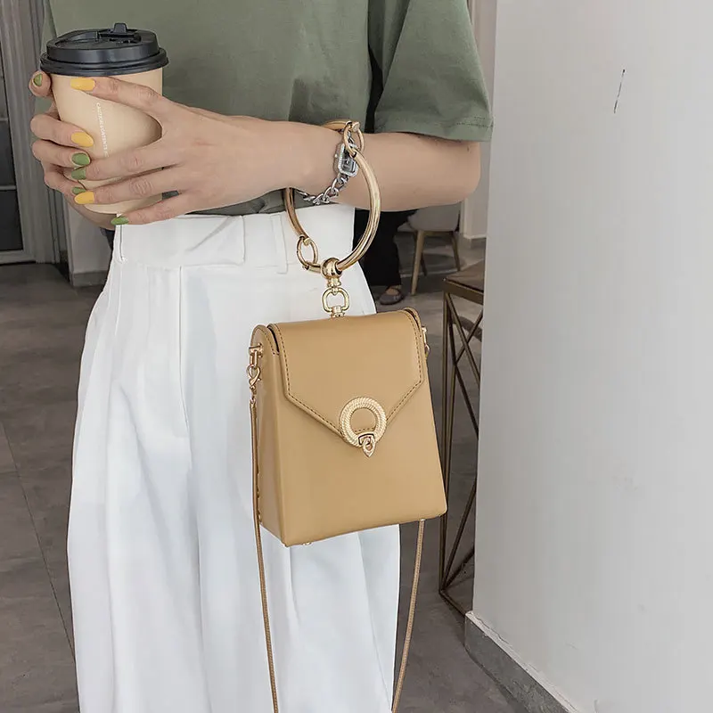 High Quality Small Messenger Bags PU Leather Women Crossbody Bag Fashion Handbag for Women Girls Simple Chain Shoulder Bags
High Quality Small Messenger Bags PU Leather Women Crossbody Bag Fashion Handbag for Women Girls Simple Chain Shoulder Bags