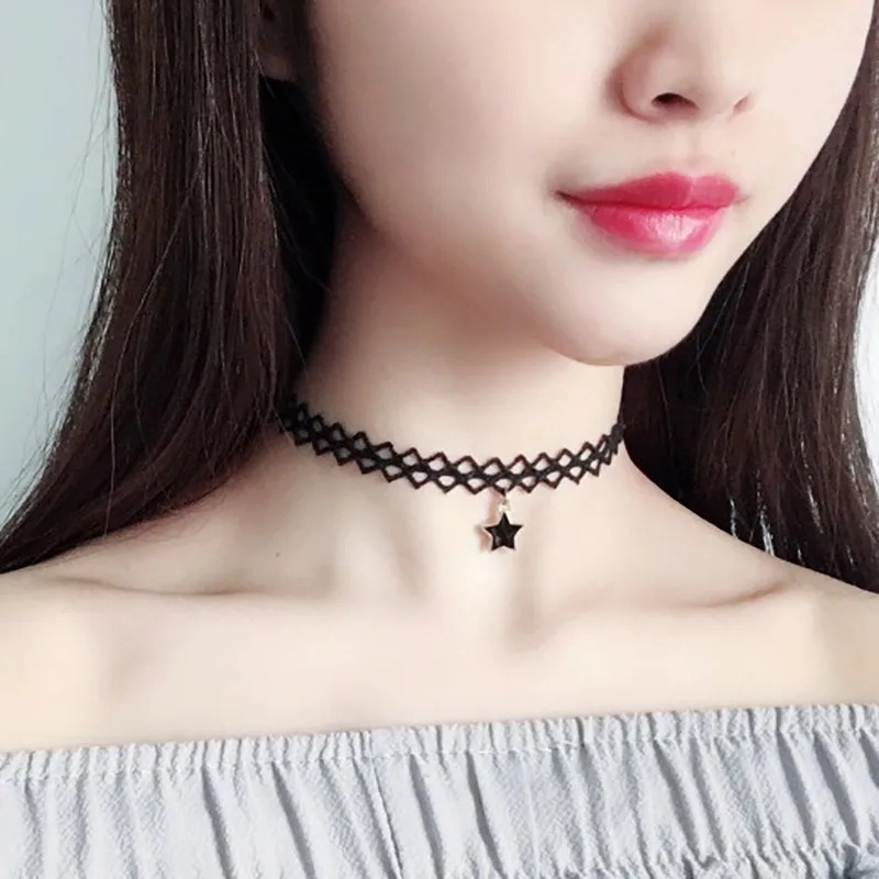 fashion jewelry Star geometric lace hollow five-pointed star short clavicle chain necklace female wholesale necklace
fashion jewelry Star geometric lace hollow five-pointed star short clavicle chain necklace female wholesale necklace