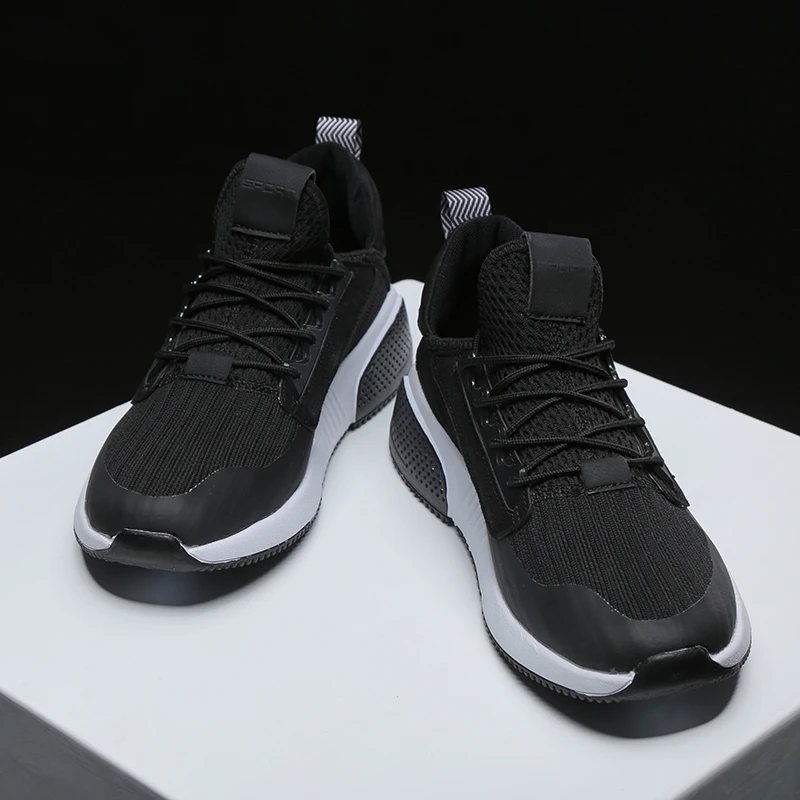Summer ultra light breathable running shoes, flying woven sports light running shoes, wear-resistant non-slip shoes
Summer ultra light breathable running shoes, flying woven sports light running shoes, wear-resistant non-slip shoes