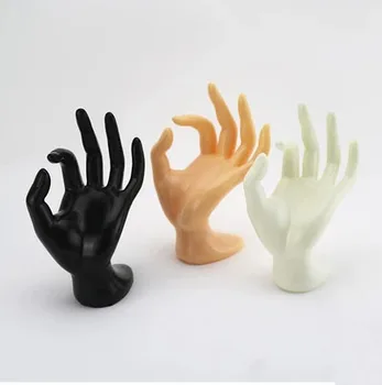 Free Shipping!! New Arrival Plastic Female Hand Mannequin Hand Manikin Fashionable For Display
Free Shipping!! New Arrival Plastic Female Hand Mannequin Hand Manikin Fashionable For Display