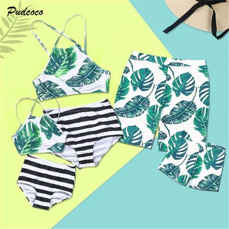 2019 Brand New Family Matching Swimwear Leaf Print Mother Girls Halter Stripe Bikini Set Father Boys Shorts Holiday Beachwear
2019 Brand New Family Matching Swimwear Leaf Print Mother Girls Halter Stripe Bikini Set Father Boys Shorts Holiday Beachwear