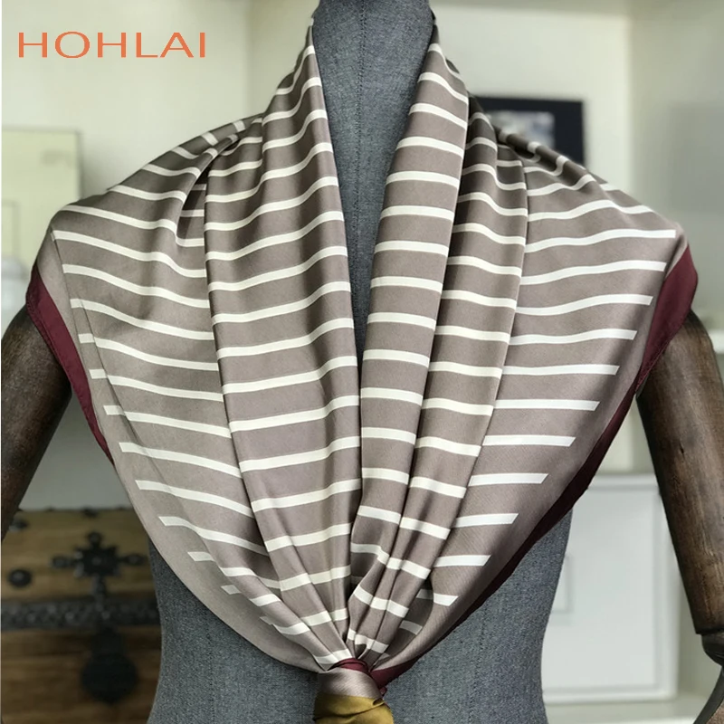 2019 Luxury Brand stripe Printing Women's Silk Scarf 90cm*90cm 6 Colors Big Size Female Spring Summer Shawls Girl Coverchief 
2019 Luxury Brand stripe Printing Women's Silk Scarf 90cm*90cm 6 Colors Big Size Female Spring Summer Shawls Girl Coverchief