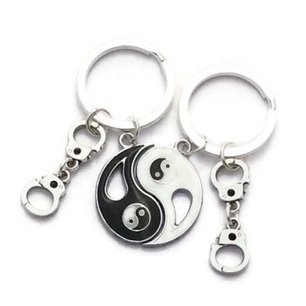 1 Pair Couple Chinese Feng Shui Yin Yang Keychain Auspicious Amulets/Taoism Tai Chi Gossip Handcuffs Key Chains Gifts
1 Pair Couple Chinese Feng Shui Yin Yang Keychain Auspicious Amulets/Taoism Tai Chi Gossip Handcuffs Key Chains Gifts
