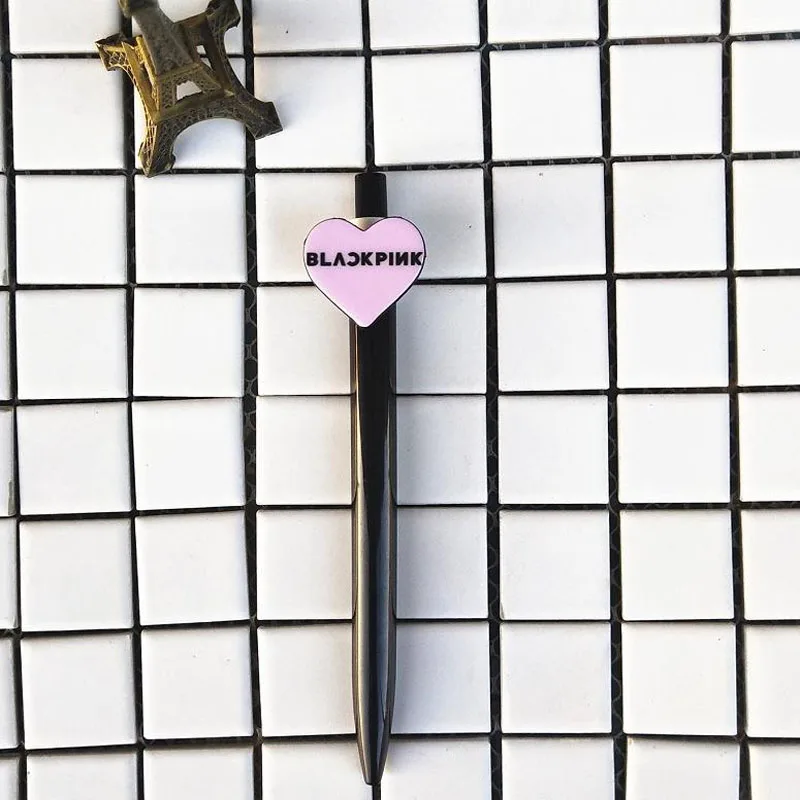 1 Pcs Kawaii Kpop Blackpink Ballpoint Pen Blackpink Fashion Signature Pen Escolar Papelaria School Office Supply Student Gift
1 Pcs Kawaii Kpop Blackpink Ballpoint Pen Blackpink Fashion Signature Pen Escolar Papelaria School Office Supply Student Gift