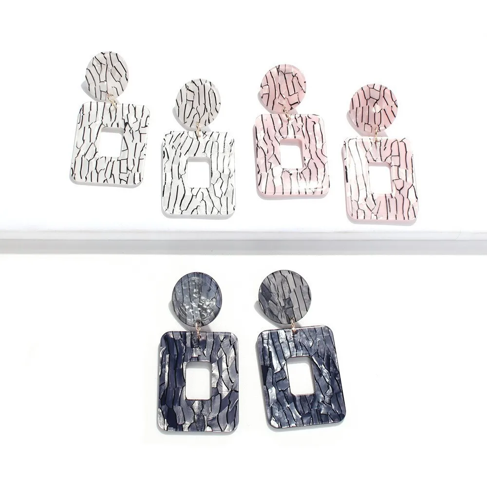 JOUVAL Multicolor Stripe New Fashion Drop Earrings For Women Resin Rectangle Shape Boho Elegant Lady Eardrop Creative Jewelry
JOUVAL Multicolor Stripe New Fashion Drop Earrings For Women Resin Rectangle Shape Boho Elegant Lady Eardrop Creative Jewelry