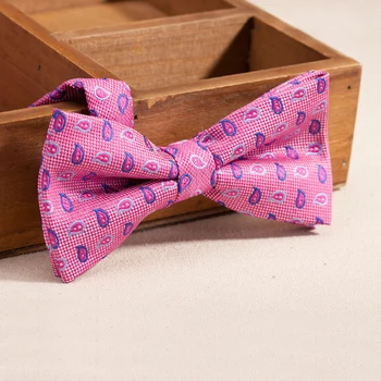 2020 New High Quality Designer Brand Bow Tie Luxury Men's Pink Bow Ties for Weddings Elegant Romantic Mens Bowtie with Gift Box
2020 New High Quality Designer Brand Bow Tie Luxury Men's Pink Bow Ties for Weddings Elegant Romantic Mens Bowtie with Gift Box