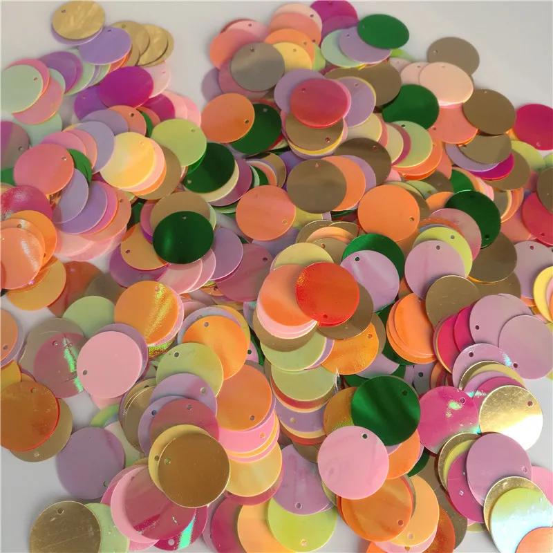 Paillettes 20mm Edge Hole Large Round Loose Sequins for Sewing Clothes Dress Wedding Craft DIY Bags Women Garments Accessories
Paillettes 20mm Edge Hole Large Round Loose Sequins for Sewing Clothes Dress Wedding Craft DIY Bags Women Garments Accessories