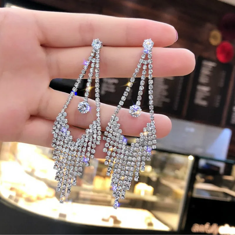 2019 New Style Tasseled Earrings Feminine Temperament Korean Personality Exaggerated Fashion Earrings Long Bohemian Earrings
2019 New Style Tasseled Earrings Feminine Temperament Korean Personality Exaggerated Fashion Earrings Long Bohemian Earrings