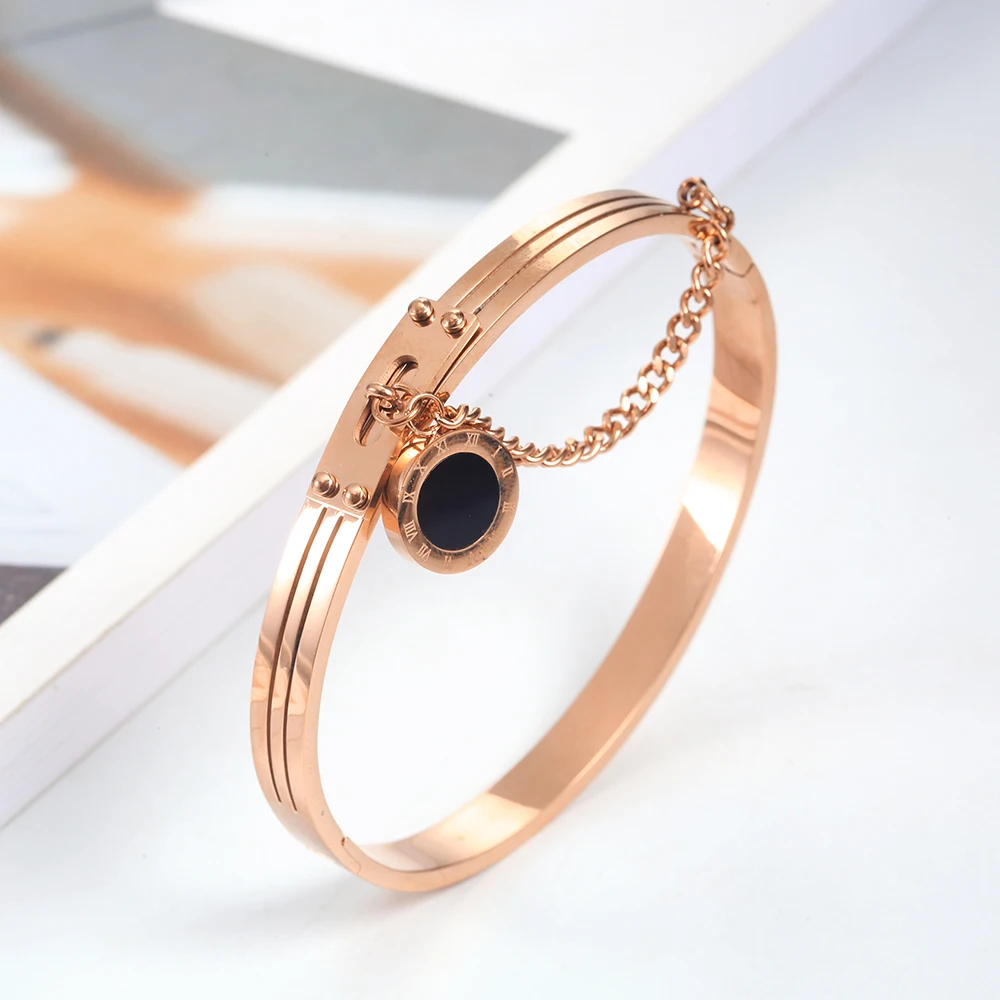 MWM high quality stainless steel bracelets bangles 2019 fashion bangle for women metal luxury minimalist accessories jewelry
MWM high quality stainless steel bracelets bangles 2019 fashion bangle for women metal luxury minimalist accessories jewelry